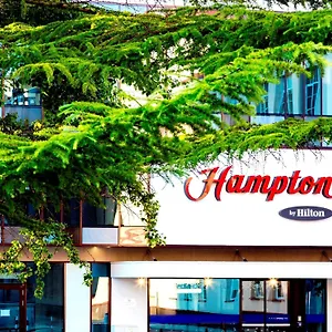 Hampton By Hilton Centre Otel