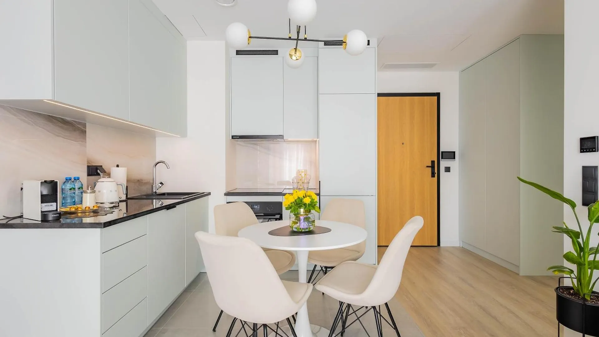 ורשה Towarowa Tower Apartments, Free Parking דירה